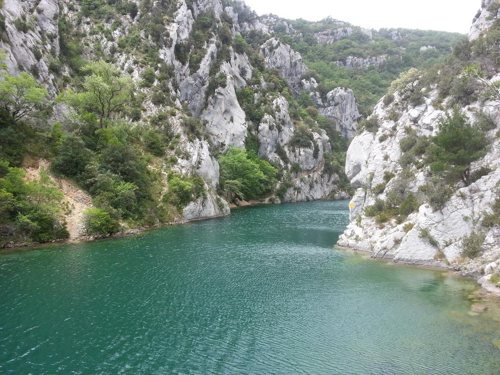 Un Petit Coin De Paradis Taradeau Camera foto